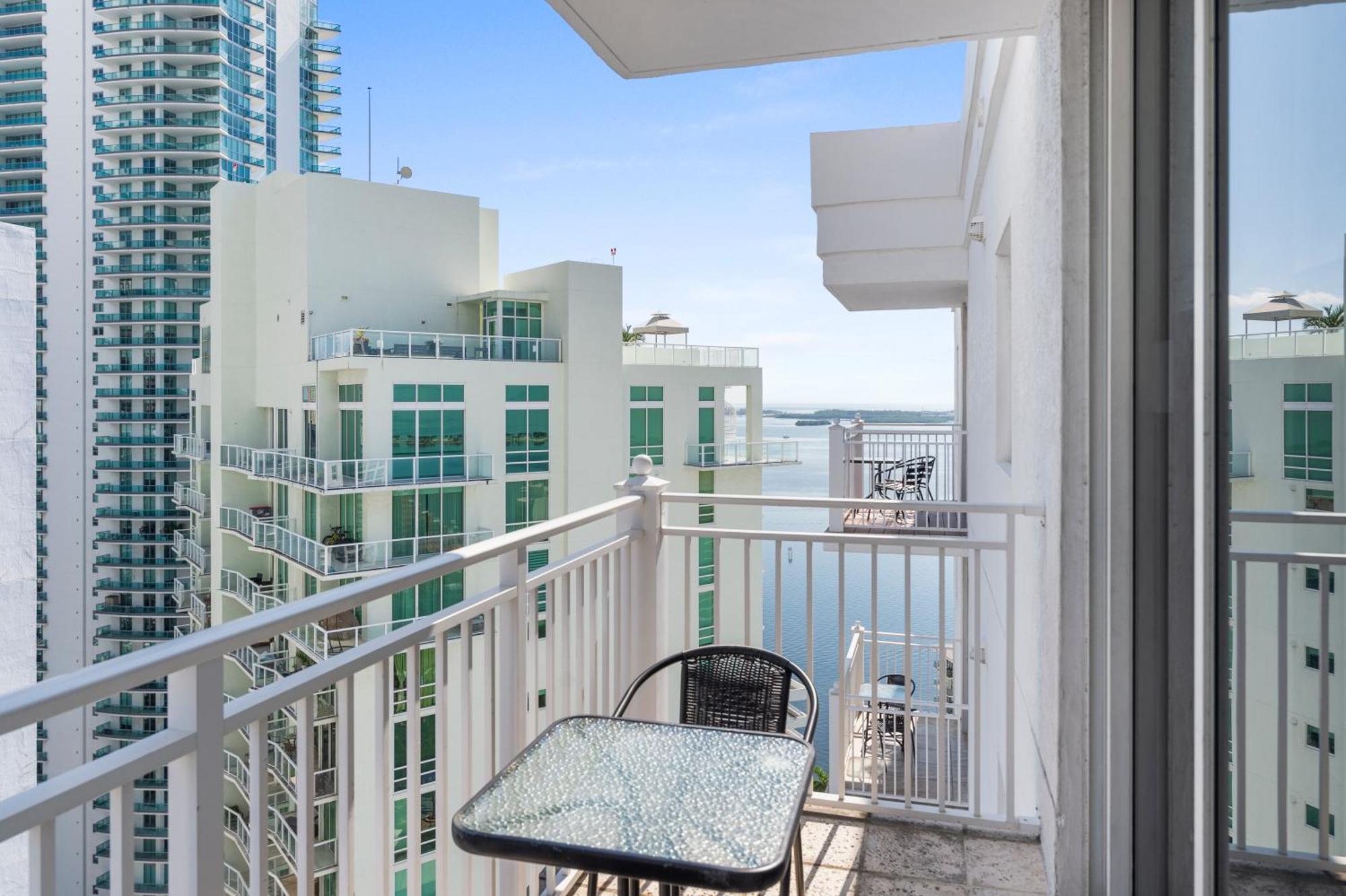 Fortune House Hotel Suites Miami Buitenkant foto