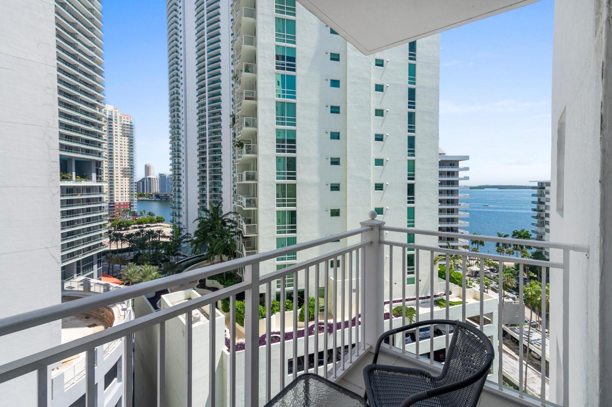 Fortune House Hotel Suites Miami Buitenkant foto